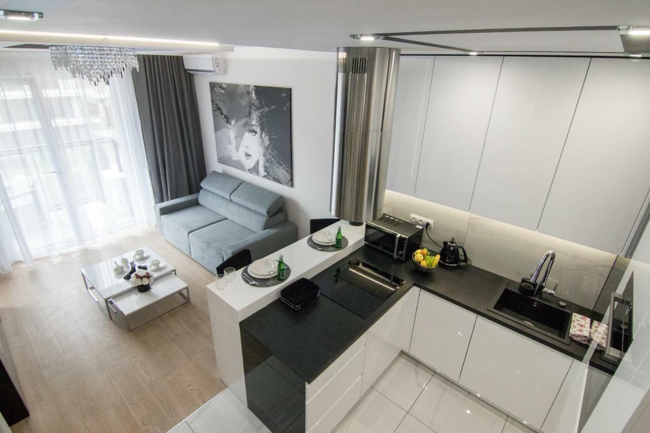 Crystal Luxury Apartments Rakowicka 22H Cracóvia Exterior foto